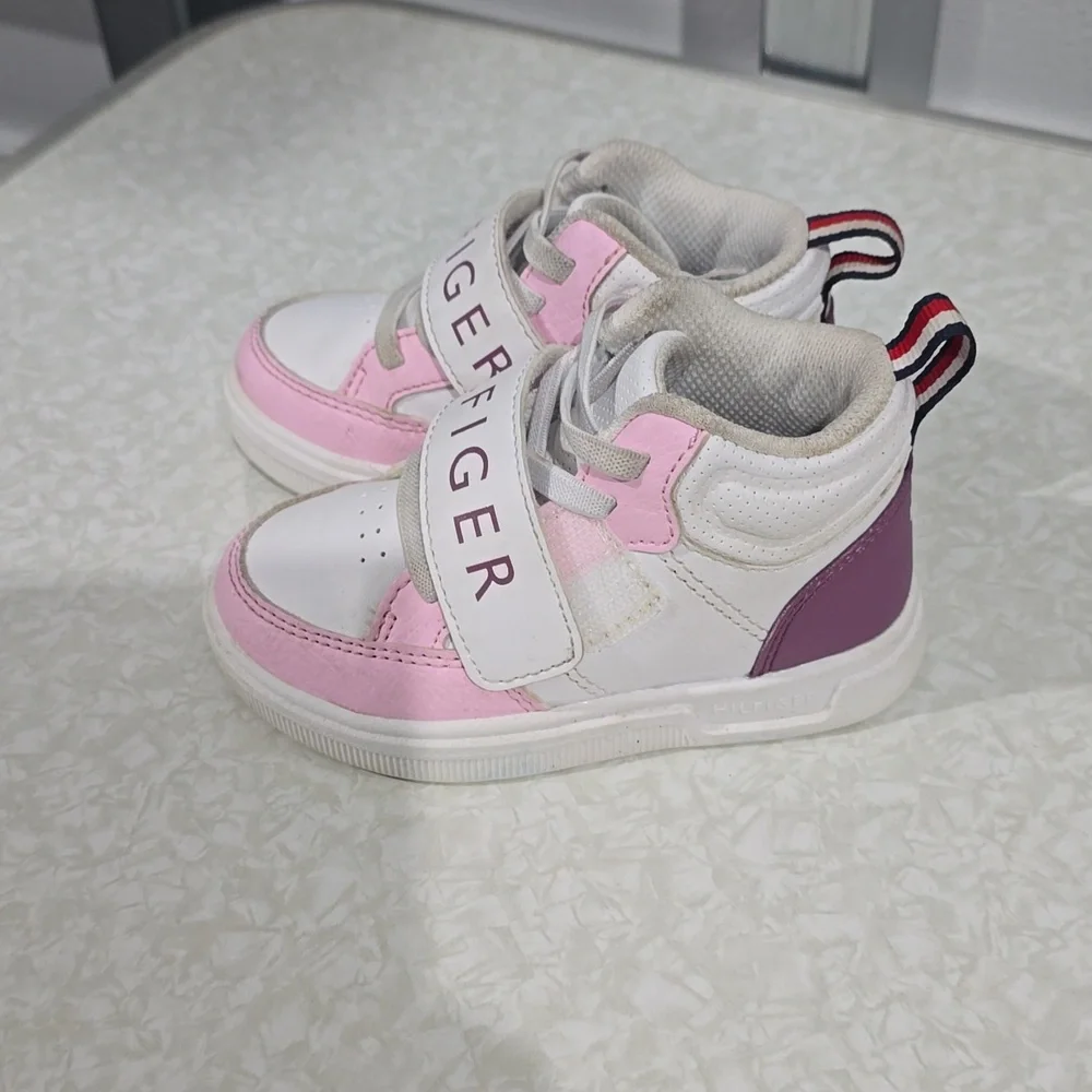 Tommy Hilfiger Pink White Purple High Top Sneakers‎ Size 6